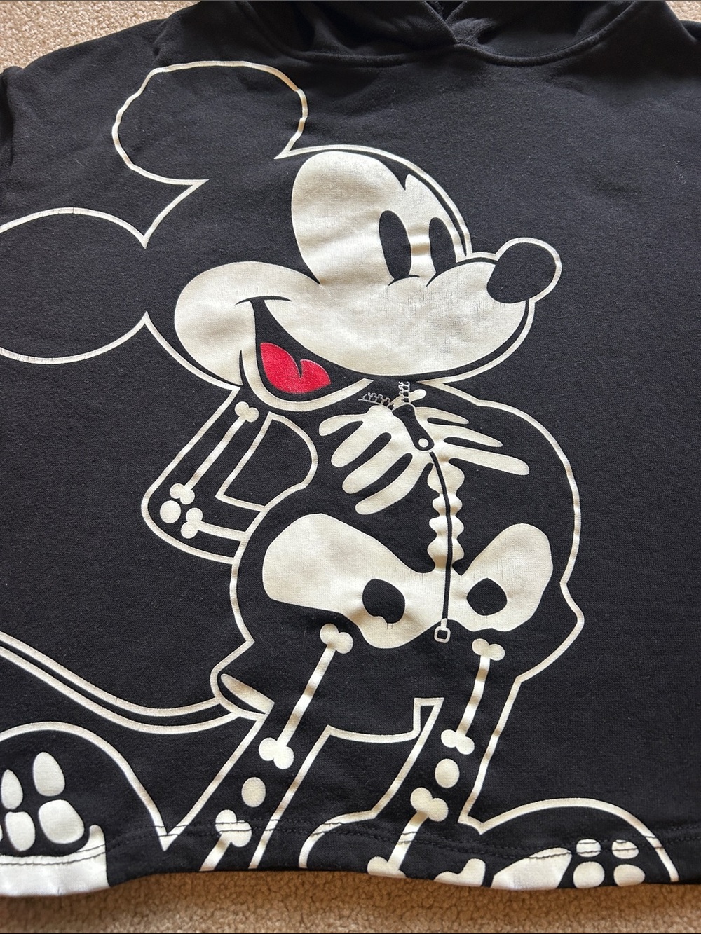 Disney’s Mickey Mouse cropped hooded sweatshirt - Picture 2 of 3